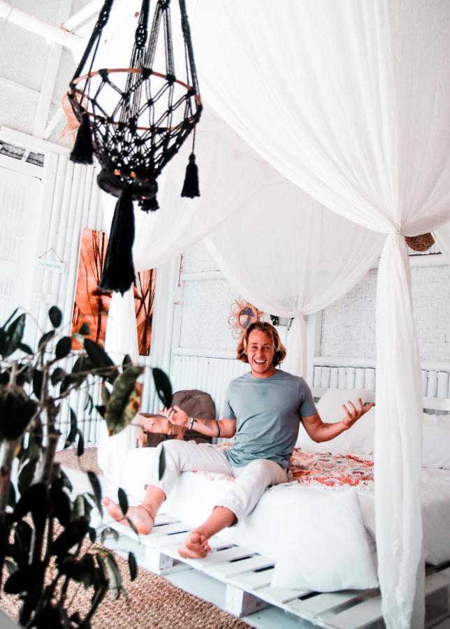 Tropical Glamping Nusa Penida - Private Romantic Seaside Diamond