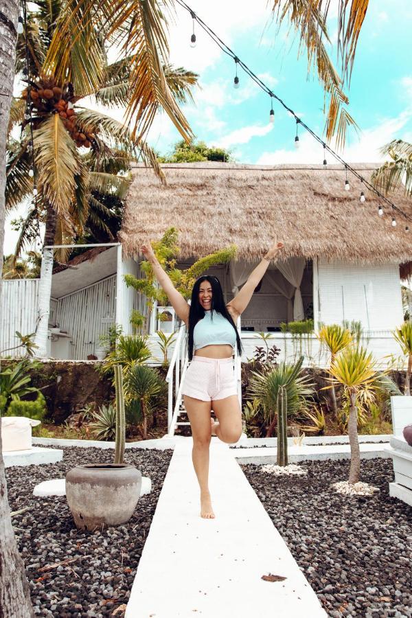 Tropical Glamping Nusa Penida - Private Romantic Seaside Diamond Polilit