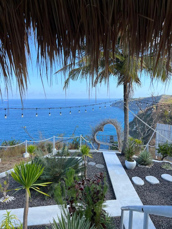 Tropical Glamping Nusa Penida - Private Romantic Seaside Diamond Polilit
